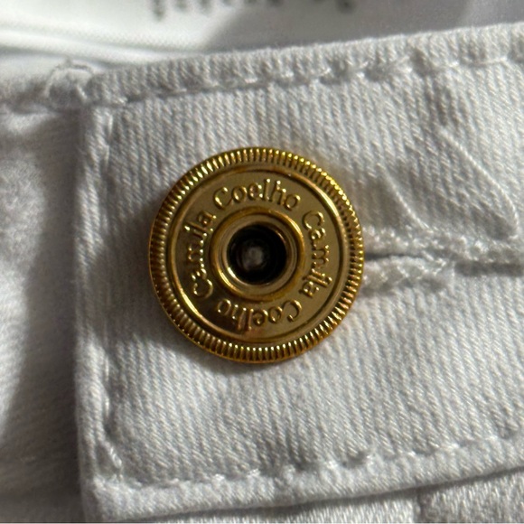 Camila Coelho Ivory Cropped Jeans with Gold Chain Detail - Picture 14 of 14